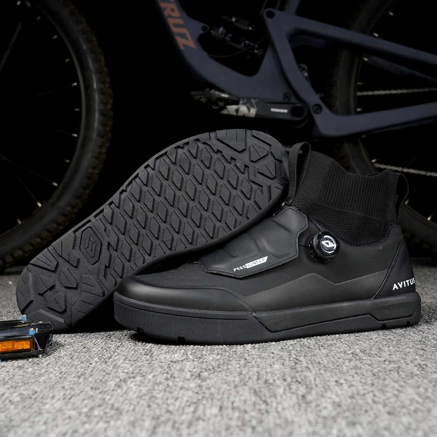 Avitus MTB Shoes for All Mountain Bike Flat Pedals or SPD Cleat Compatible Arcas Cycling Shoes