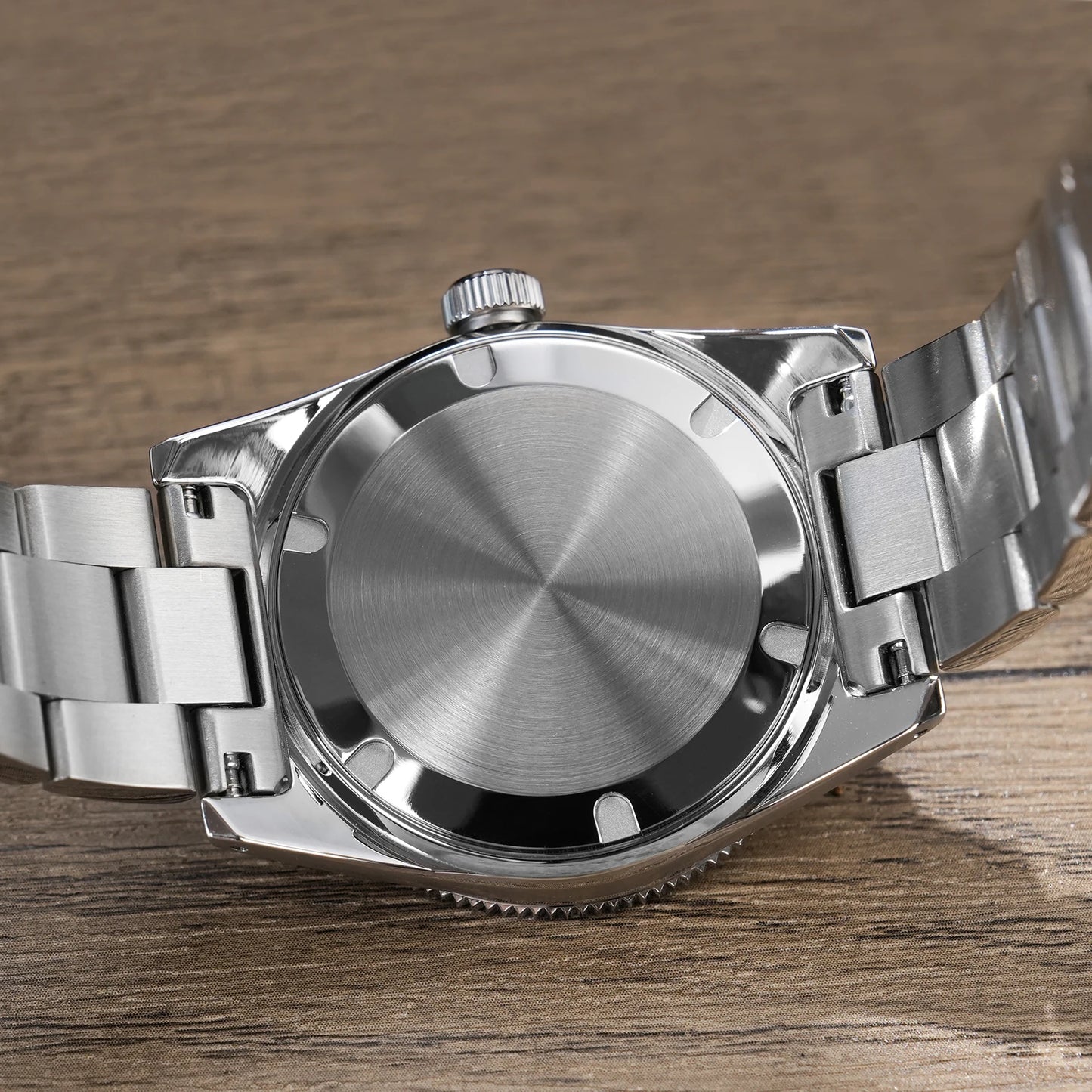 Watchdives Wd1965 V2 Fashion Quartz Wristwatches Vh31 Sapphire Man Watches Luxury Stainless Steel 200M Waterproof Diver Watch
