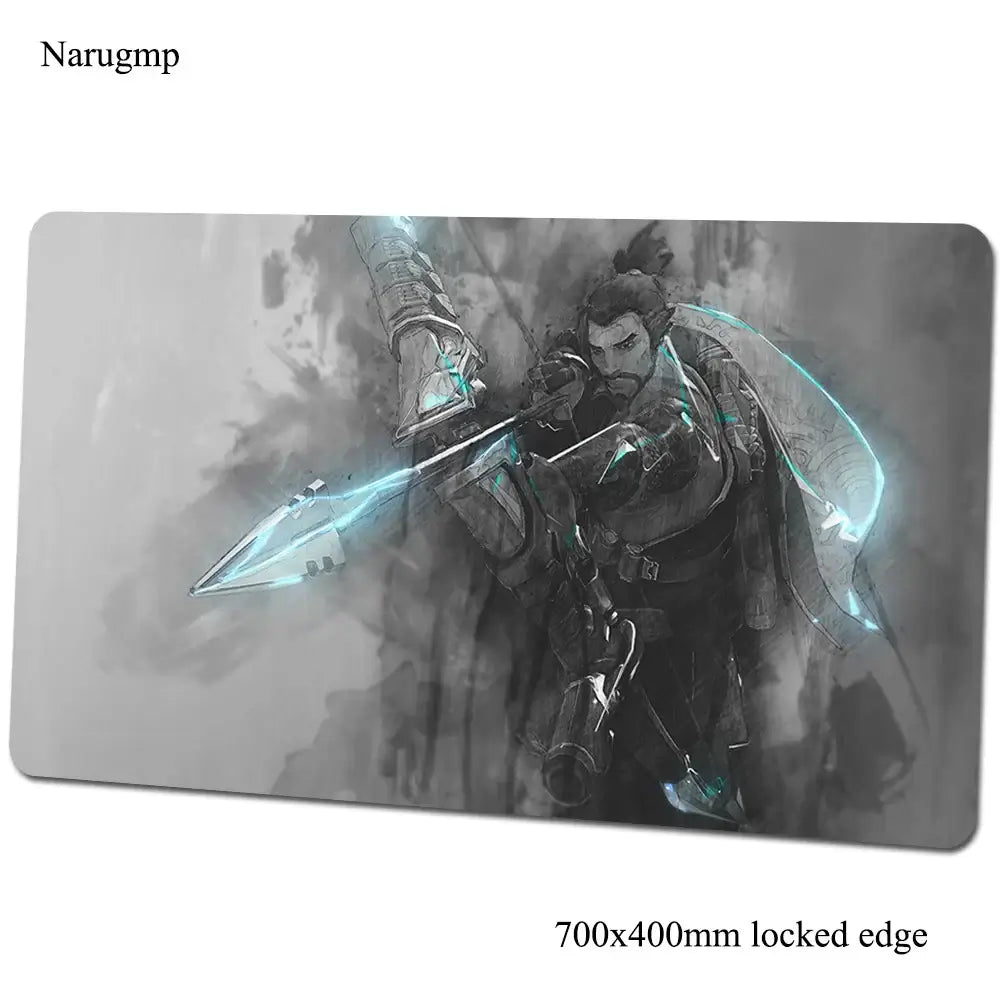 Overwatch-Mauspad 700x400x3mm, Gaming-Mauspad im Anime-Stil, personalisierte Schreibtischunterlage fürs Büro, Notebook-Desk-Mat, Geschenk für Jungen, Padmouse für PC-Gamer