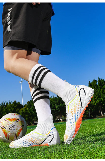 Neue Fußballschuhe für Herren – Hot Sale, hochwertige Fußballschuhe für Damen, Unisex-Futsal-Stollenschuhe, ultraleichte professionelle TF/FG-Sneaker