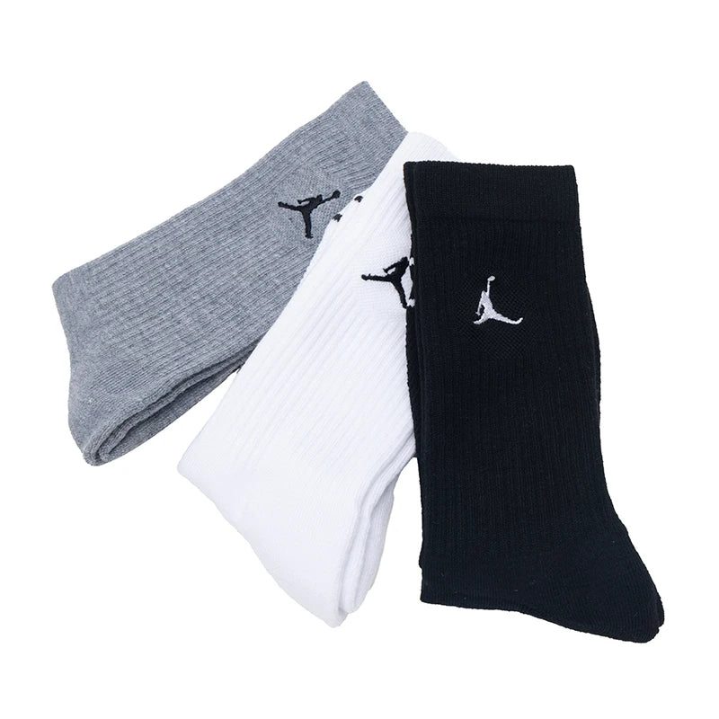 Nike Men's and Women's Socks, Casual Socks, Basketball Socks, Comfortable Running Training Breathable Fashion Mid-Length Socks (3 Pairs) Dx9632-914