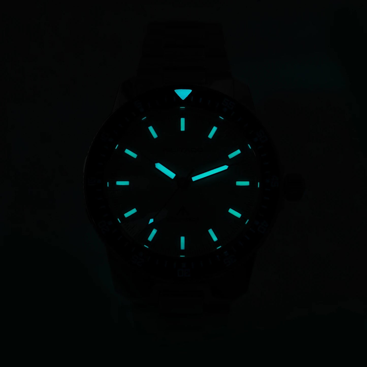 MILITADO  ML25 Quartz Dive Watch VH31 Sweep Second Sapphire Crystal 200M Waterproof BGW9 Lume Ceramic Bezel Men Watch