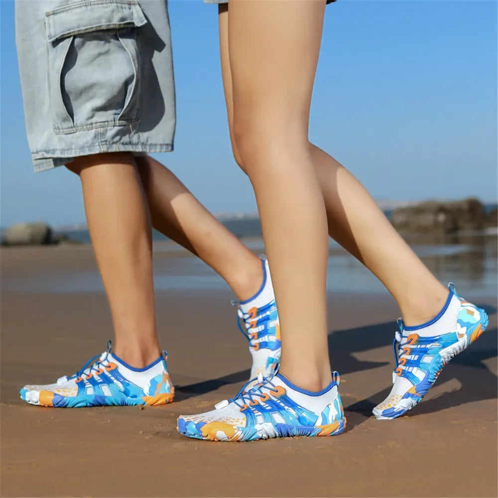 Men's and women's water shoes, upstream wading swimming barefoot five-finger aqua shoes, colorful beach seaside light unisex sneakers new