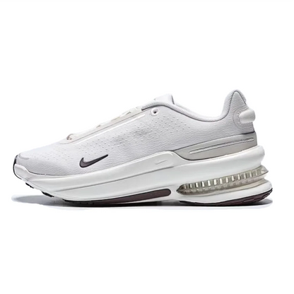 Nike Air Max tekaški copati z blaženjem udarcev, protizdrsno zaščito in vzdržljivostjo IB2746-010