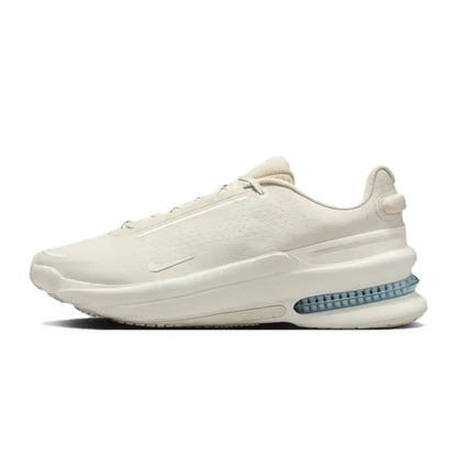 Nike Air Max tekaški copati z blaženjem udarcev, protizdrsno zaščito in vzdržljivostjo IB2746-010