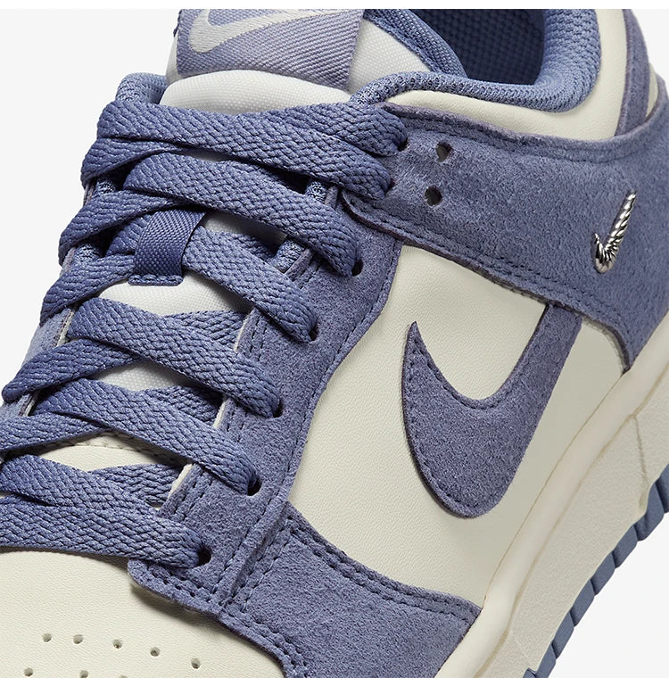Adidași sport Nike Authentic Dunk Low pentru femei, cu amortizare, ușori și confortabili IB4417-103