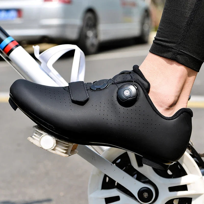 Kerékpáros cipő MTB, országúti, sportos, gyors kerékpáros cipő férfiaknak és nőknek, hegyi versenyzéshez, lapos talpú, SPD, Zapatillas Ciclismo MTB