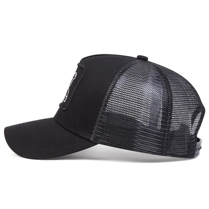 Cute Bear Embroidery Mesh Trucker Hat Unisex Adjustable Baseball Cap Spring Summer Outdoor Casual Sunscreen Hat