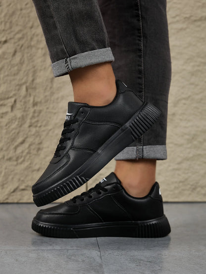 Fashion Leather Men's White Sneakers Breathable Comfortable Classic Casual Shoes for Men and Women Outdoor Walking Shoes Couple Footwear Sizes
