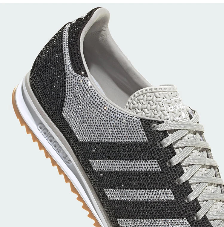 Adidas Original Clover Damen-Sportschuhe im klassischen Retro-Stil mit dünner Sohle KJ6151