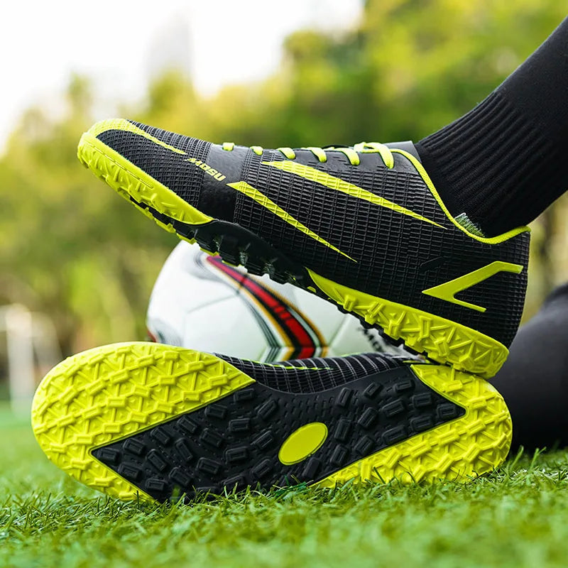 Nouveaux hommes en plein air chaussures de Football crampons pour adultes longues pointes bottes de Football formation chaussures de Sport baskets antidérapant formation unisexe