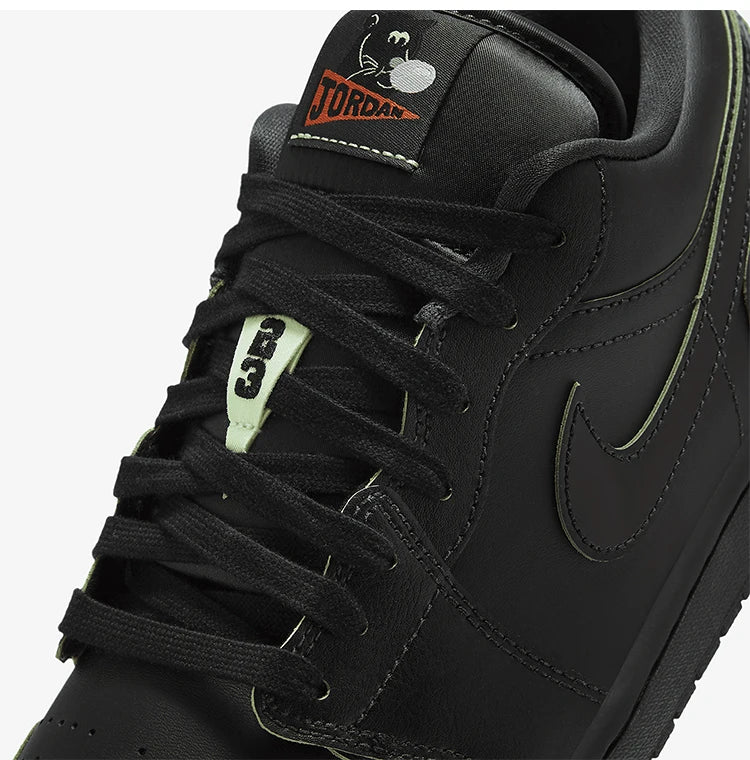 Nike Authentic JORDAN Men's Classic Shock Absorption Daily Lace-Up Sneakers HM3690-001