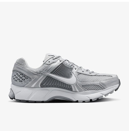 Offizielle Nike Original Zoom Vomero 5 Herren-Sportschuhe im Retro-Look, atmungsaktiv, FJ4151-003