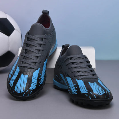 Nouveaux hommes chaussures de Football Futsal bottes de Football en salle Sport Match formation enfants TF crampons herbe cheville vente chaude haute qualité lumière