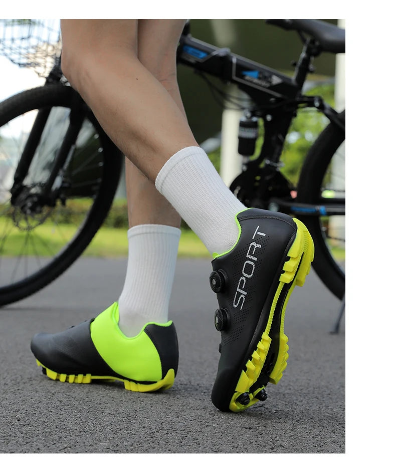 Cyklistické tenisky, prodyšné boty na horská kola, pánské a dámské boty na trail a horskou cyklistiku, sportovní boty na silniční kola, boty na SPD pedály