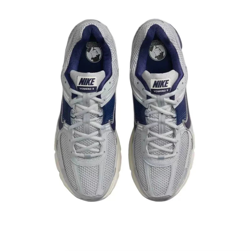Nike Zoom Vomero 5 Sapatilhas rasas casuais confortáveis, respiráveis, para deslocações e corrida, modelo unissexo FB9149-003