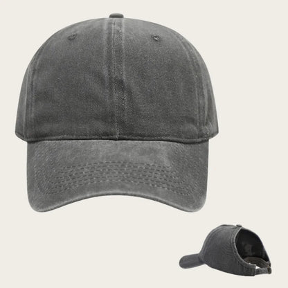 Embroidered baseball cap with goose pattern for men and women, casual and fashionable city style duckbill cap