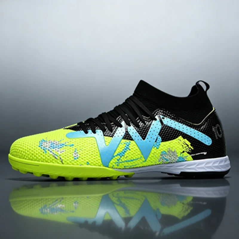 Chaussures d'entraînement unisexes Value Turf Trainers, tige en PU tissé, crampons en caoutchouc TF, antidérapantes, durables et économiques.