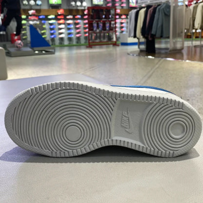 Originálne dámske minimalistické, univerzálne, outdoorové, priedušné a ležérne tenisky Nike Court Vision Low IM7799-133