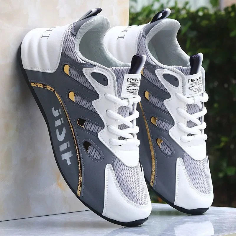 Fashionable Large Size Men's Sports Shoes Mesh Upper Breathable Comfortable Casual Sneakers Trendy Men's Footwear from China