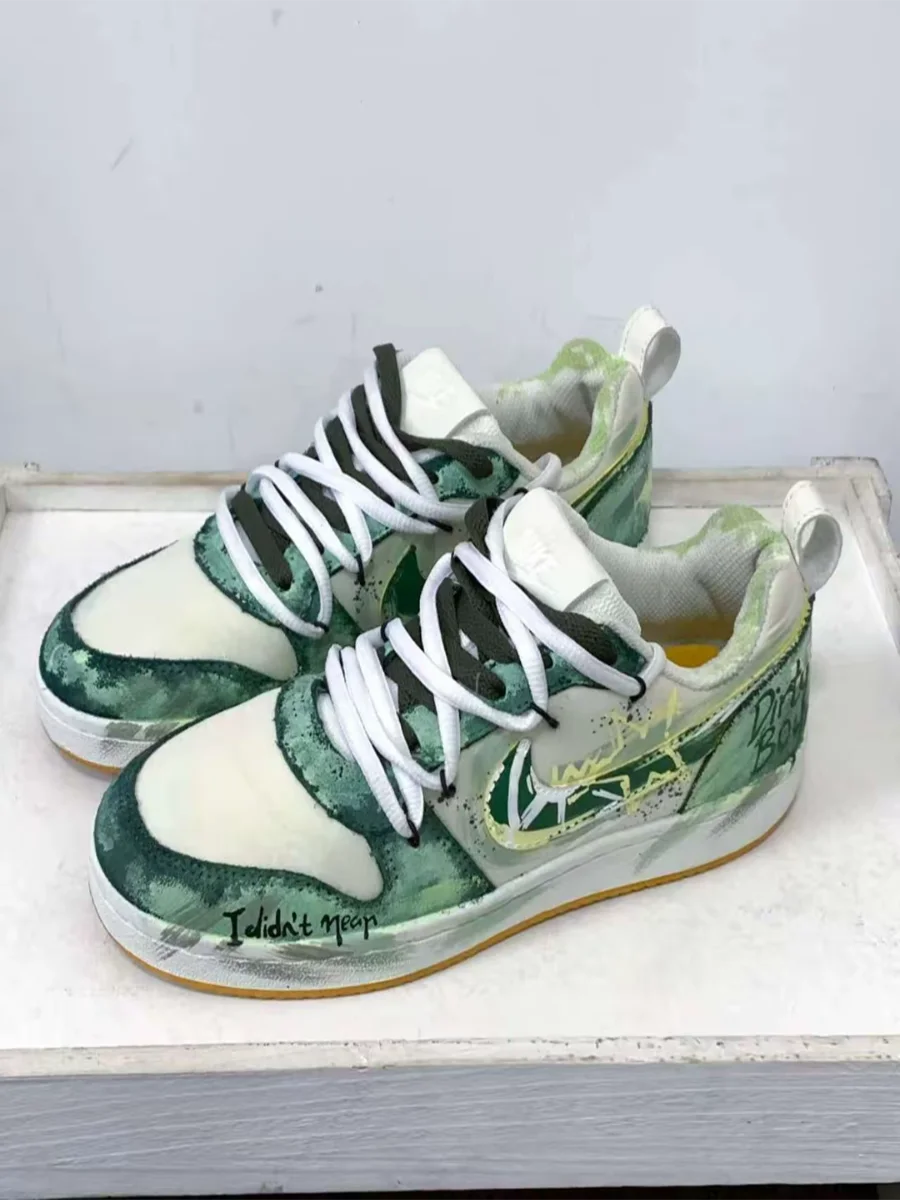 Prilagođene tenisice Nike Court Borough PRM "Party Star" – prilagođene, dekonstruirane, grafički dizajnirane niske skejterske tenisice za muškarce