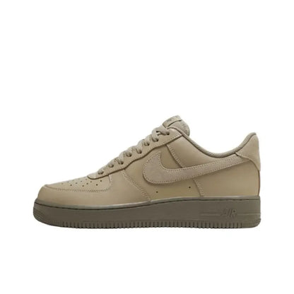 Unisexové klasické tenisky Nike Air Force 1 Low, pohodlné odpružení a odolný design pro každodenní nošení FN8540-100