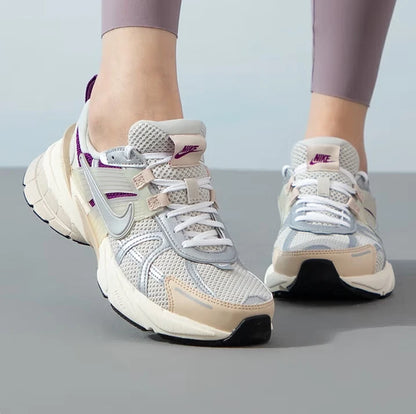 Scarpe da running Nike per uomo e donna con nuova suola ammortizzante in schiuma ad alta densità e resistente all’usura, Classic V2K Run Prm leggere e confortevoli per sport all’aperto, stile rétro di tendenza, alla moda e versatili
