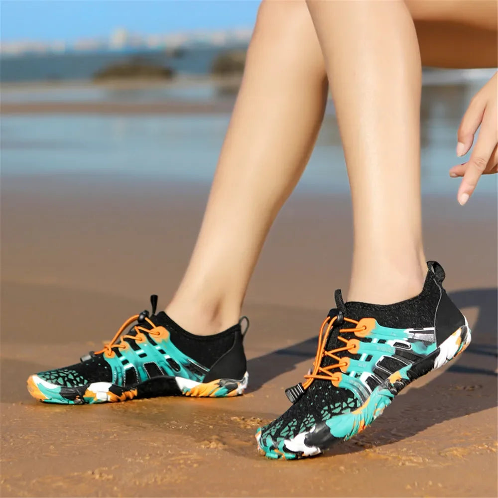 Men's and women's water shoes, upstream wading swimming barefoot five-finger aqua shoes, colorful beach seaside light unisex sneakers new