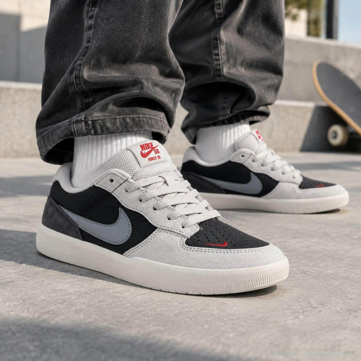 Nike DV5477-013, baskets de skate pour hommes, résistantes à l'usure, antidérapantes, chaussures de sport décontractées pour tous les jours.
