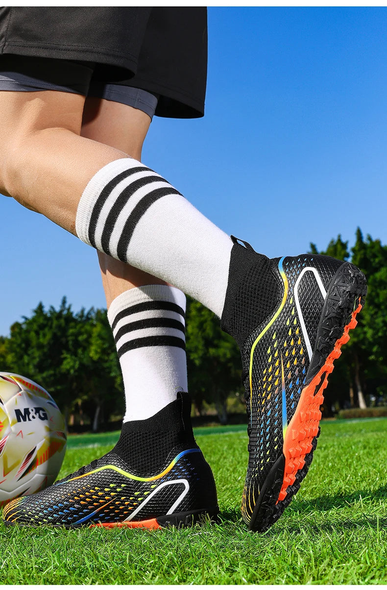 Neue Fußballschuhe für Herren – Hot Sale, hochwertige Fußballschuhe für Damen, Unisex-Futsal-Stollenschuhe, ultraleichte professionelle TF/FG-Sneaker