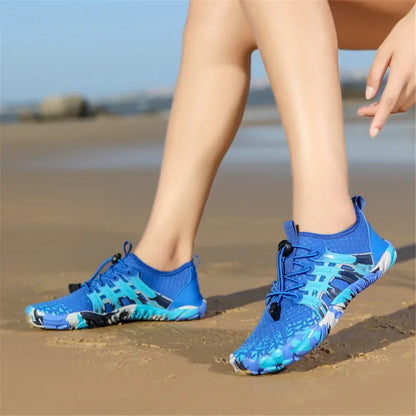 Men's and women's water shoes, upstream wading swimming barefoot five-finger aqua shoes, colorful beach seaside light unisex sneakers new