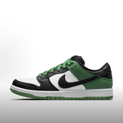 Nike Dunk SB  Fashion-forward, versatile everyday low-top sneakers—durable and comfortable for casual wear BQ6817-302