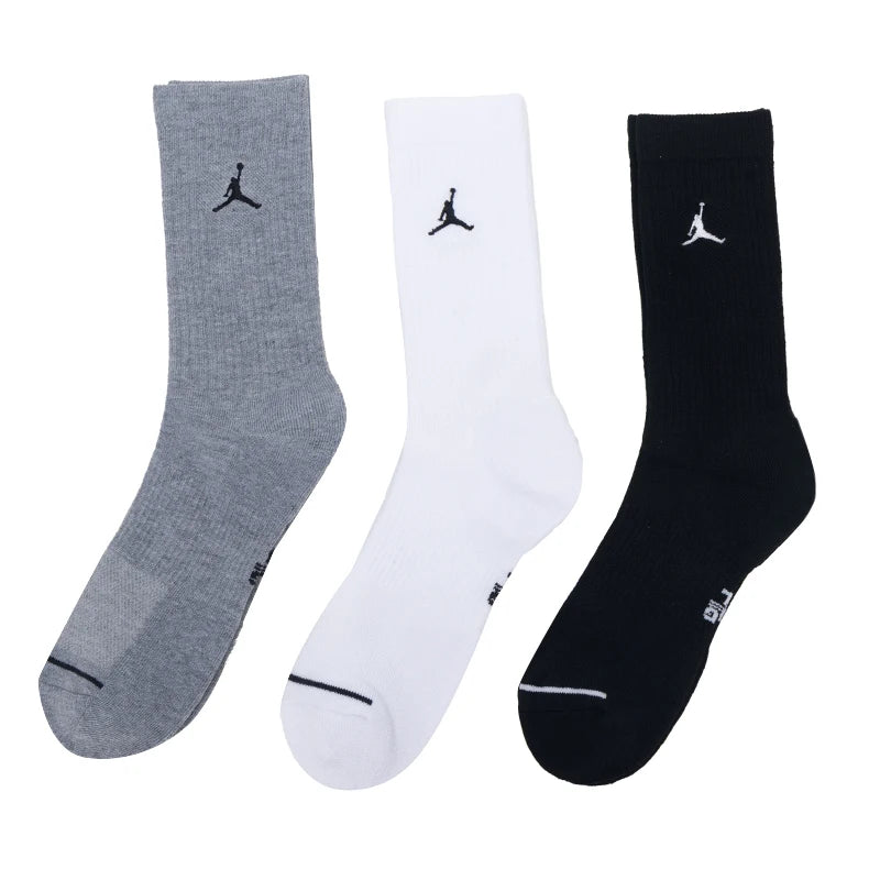 Nike Men's and Women's Socks, Casual Socks, Basketball Socks, Comfortable Running Training Breathable Fashion Mid-Length Socks (3 Pairs) Dx9632-914