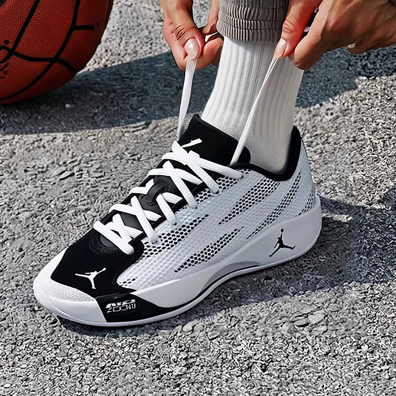 Chaussures de basket-ball Nike authentiques - Nouveau modèle LUKA77 - Baskets blanches pour l'entraînement et les activités sportives IF1611-104
