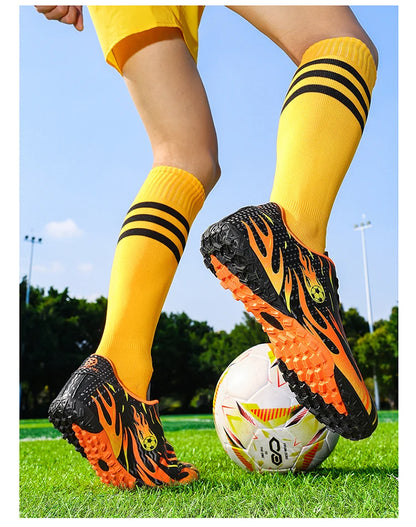 Chaussures de football professionnelles pour enfants et hommes, chaussures de sport à tige basse avec soutien de la cheville, pour jeunes, entraînement et matchs, antidérapantes et durables