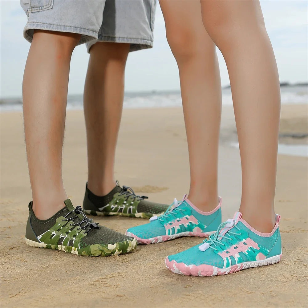 Men's and women's water shoes, upstream wading swimming barefoot five-finger aqua shoes, colorful beach seaside light unisex sneakers new