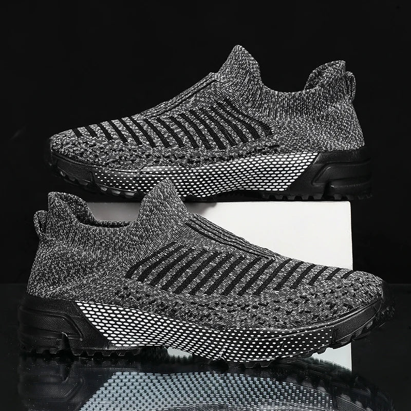 Men Casual Sport Shoes Breathable Lightweight Sneakers Outdoor Mesh Black Running Shoes Athletic Jogging Tennis Walking Shoes