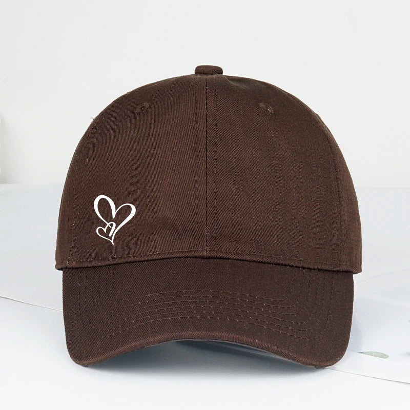 Minimalistische Baseballkappe mit doppeltem Herz-Print für Damen und Herren – weich, verstellbar, Dad-Cap, lässig, Liebesthema, Sonnenkappe