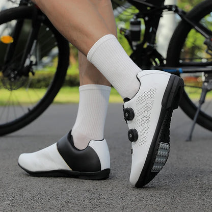 Cyklistické tenisky, prodyšné boty na horská kola, pánské a dámské boty na trail a horskou cyklistiku, sportovní boty na silniční kola, boty na SPD pedály