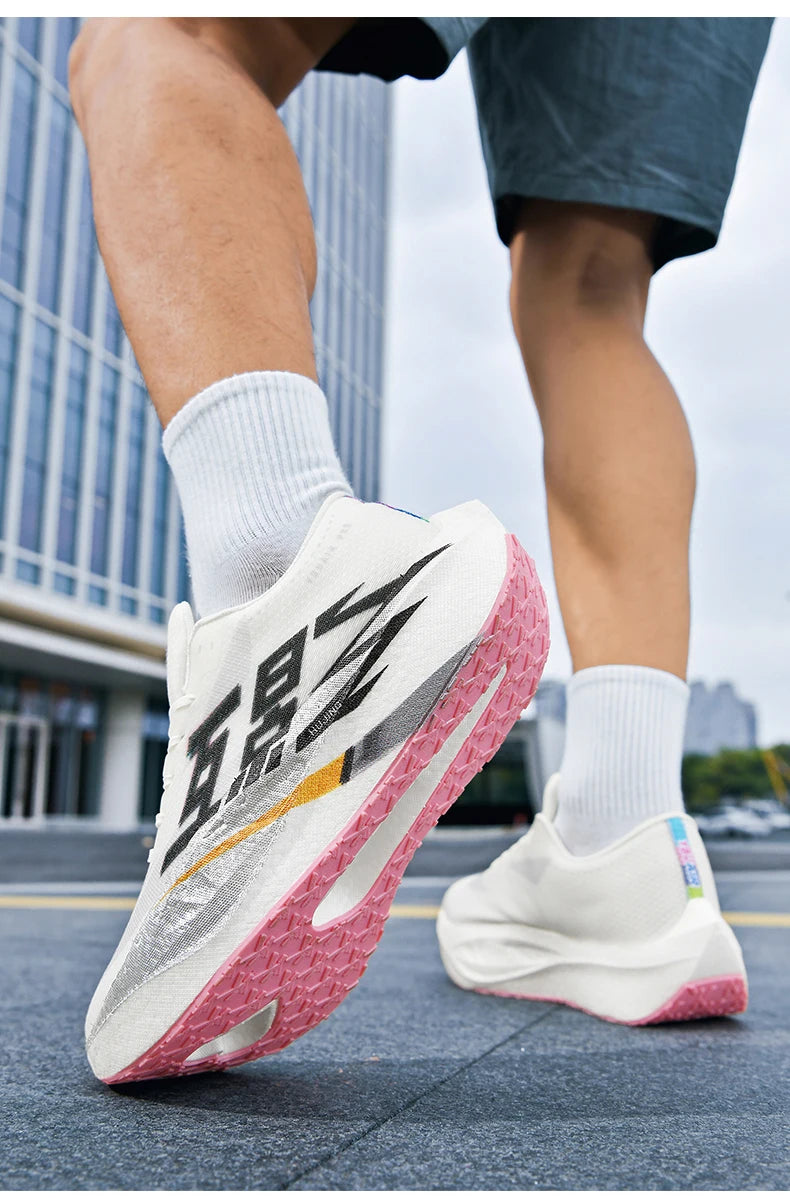 Men Sports Carbon Board Speciality Breathable Lightweight Women's Comfortable Athletic Nonskid Sneakers﻿ Marathon Running Shoe
