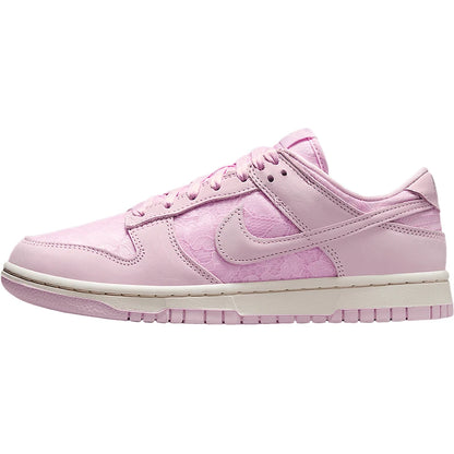 Adidași retro Nike Authentic Dunk Low pentru femei HJ5870-600