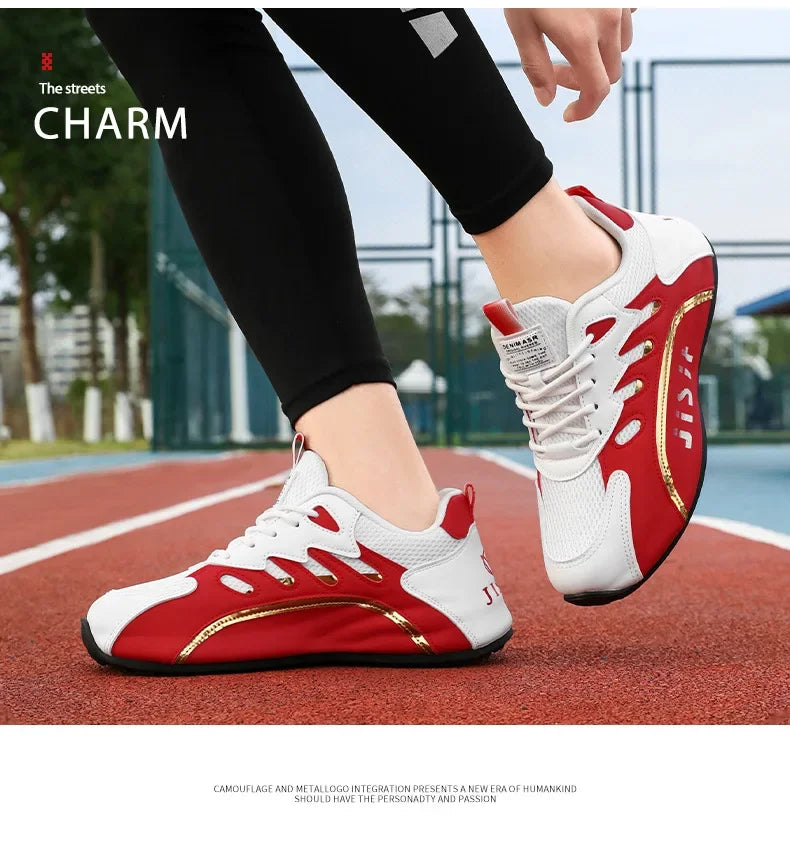 Fashionable Large Size Men's Sports Shoes Mesh Upper Breathable Comfortable Casual Sneakers Trendy Men's Footwear from China