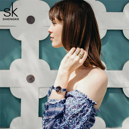 Shengke Originale Design Woman Watches Fashion Lucky Clover Fashion Women's Quartz Wristwatches Top Luxury Elengent Female Clock