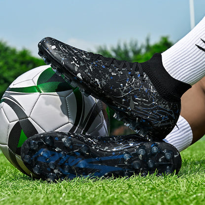 Chaussures de football pour hommes, crampons pour terrain en gazon, protection renforcée de la cheville, semelle intérieure absorbant les chocs, pour terrains en gazon naturel dur et légèrement artificiel.