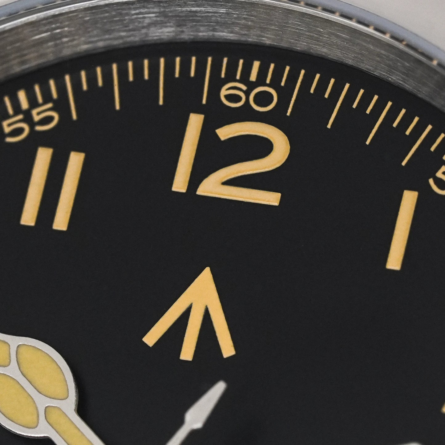 Militado ML08 Vintage Watch VH31 Quartz Movement Domed Sapphire Crystal Wristwatch BGW9 Luminous Vintage 38mm Quartz Watches