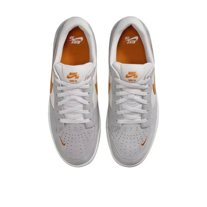 „Nike SB Force 58 Retro“ – minimalistinės, madingos, lengvos, patvarios, žemos kulnos riedlentininkų bateliai, unisex stiliaus, modelis DV5477-007