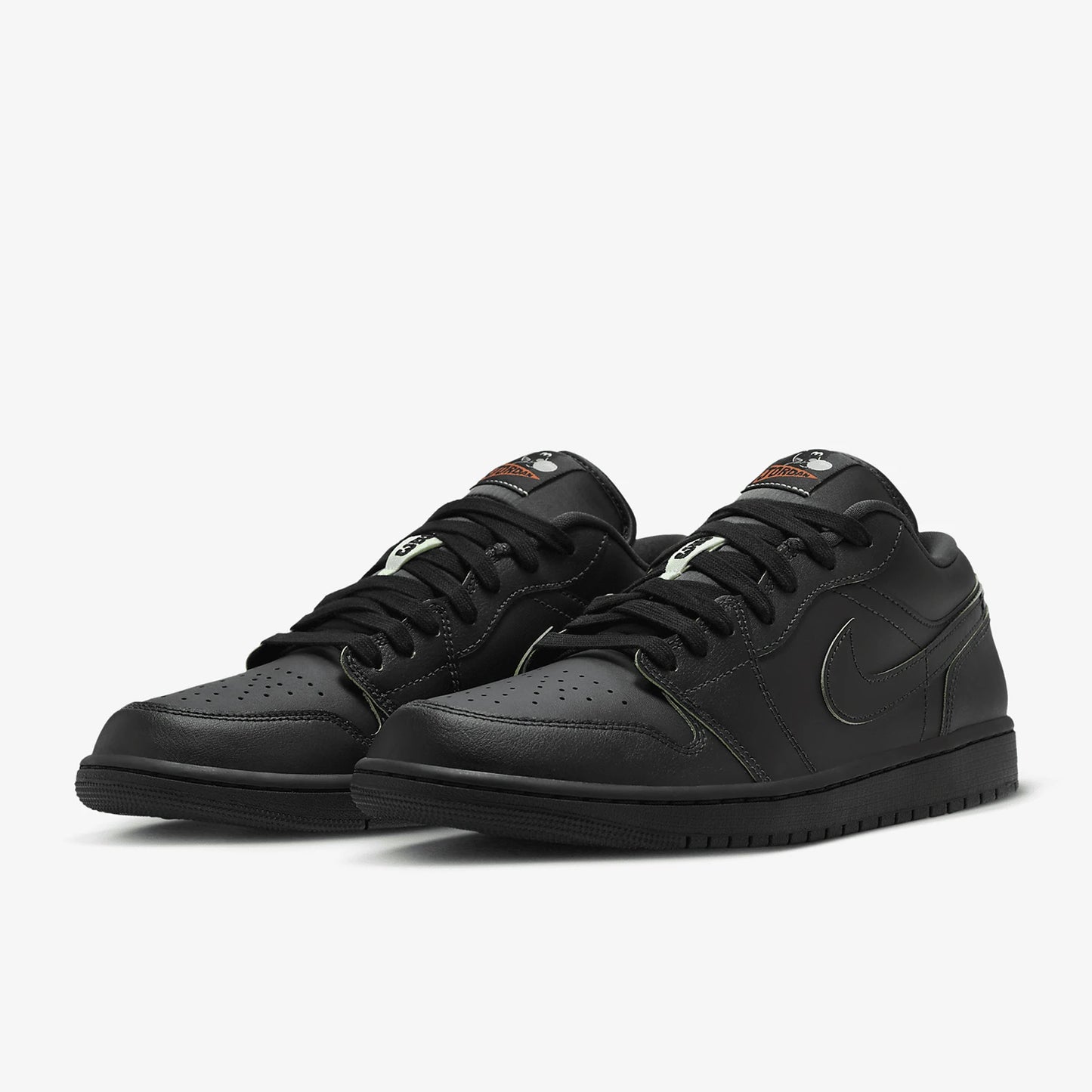 Nike Authentic JORDAN Men's Classic Shock Absorption Daily Lace-Up Sneakers HM3690-001