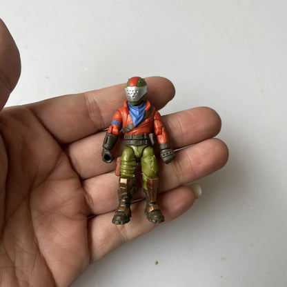 Fortnite Robin Zix Gaming-Peripherie Cartoon-Figur Spielzeug – kreative Actionfigur mit beweglichen Gelenken, Modell-Dekofigur, Geburtstagsgeschenk