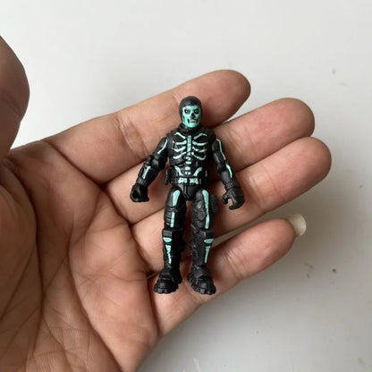 Fortnite Robin Zix Gaming-Peripherie Cartoon-Figur Spielzeug – kreative Actionfigur mit beweglichen Gelenken, Modell-Dekofigur, Geburtstagsgeschenk