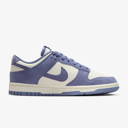 Adidași sport Nike Authentic Dunk Low pentru femei, cu amortizare, ușori și confortabili IB4417-103